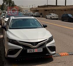 تۆیۆتا کامری